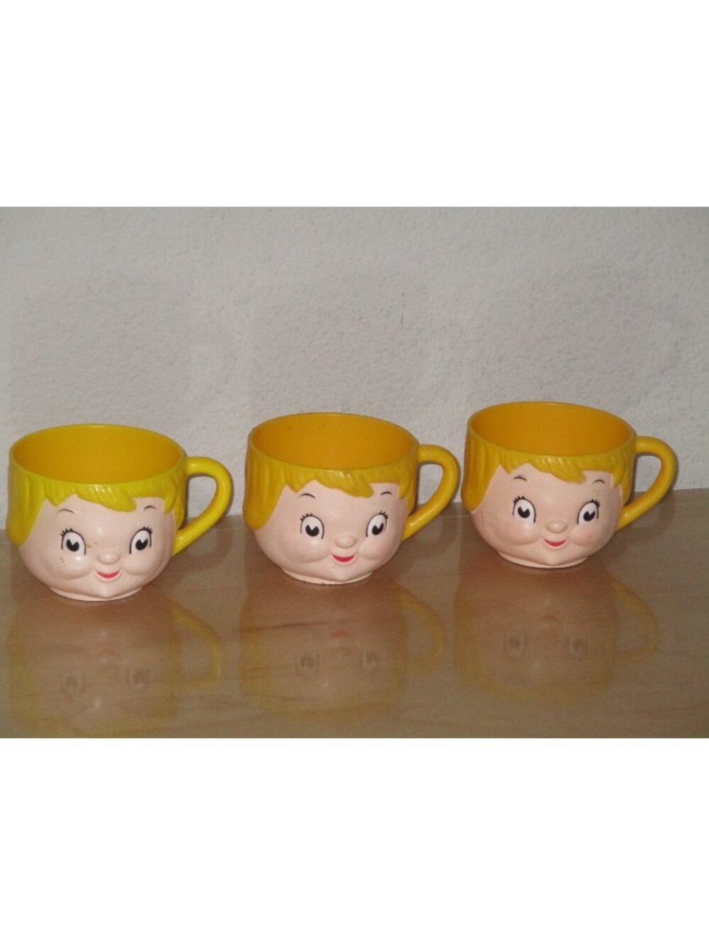 Campbell's Kid's Lot 3 Plastic Soup Mug Yellow Cup Face Dolly Dingle Vintage